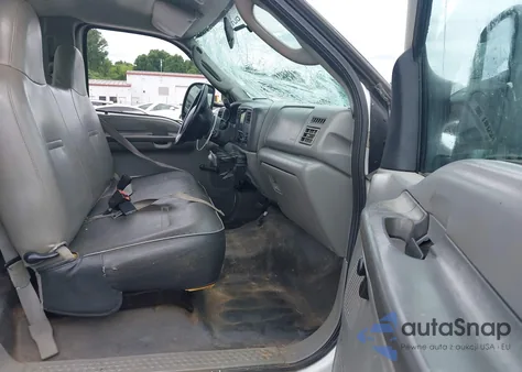 2004 Ford F-250 Xl/Xlt из США, поврежденный, VIN 1FTNF20LX4EC78522